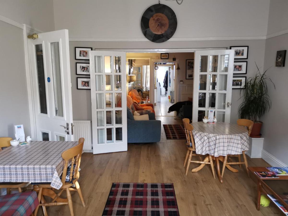 Munro Guest House Стерлінг Екстер'єр фото