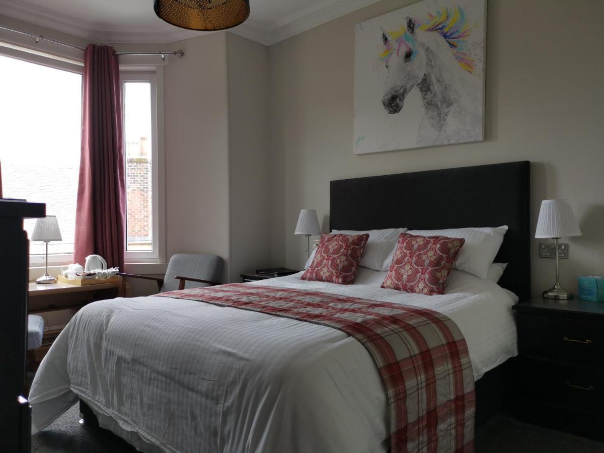 Munro Guest House Стерлінг Екстер'єр фото
