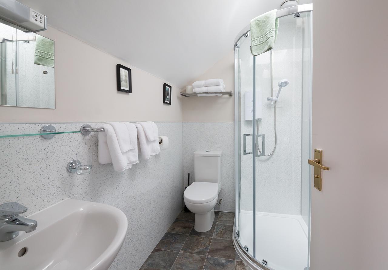 Munro Guest House Стерлінг Екстер'єр фото