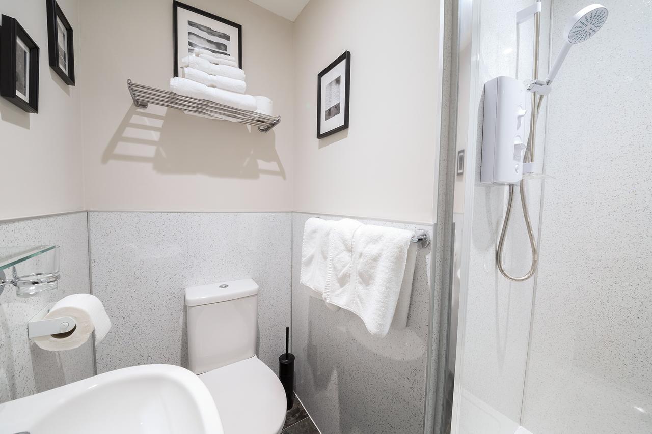 Munro Guest House Стерлінг Екстер'єр фото