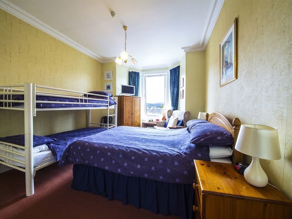 Munro Guest House Стерлінг Екстер'єр фото